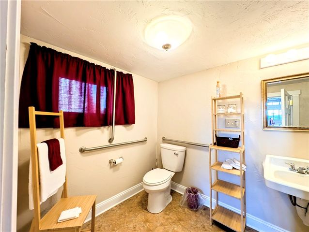 123 W Loyalhanna St, Ligonier Boro, PA 15658