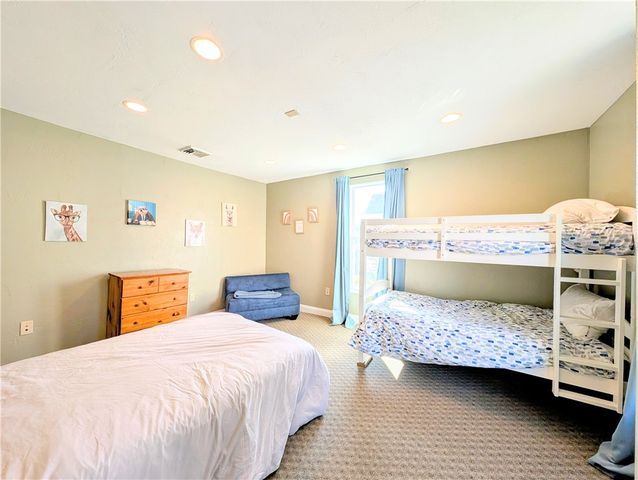 123 W Loyalhanna St, Ligonier Boro, PA 15658