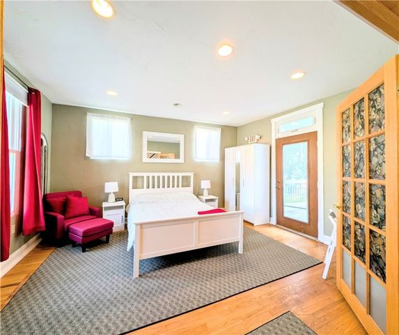 123 W Loyalhanna St, Ligonier Boro, PA 15658