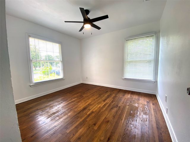 1928 Devonshire Drive, Garland, TX 75041