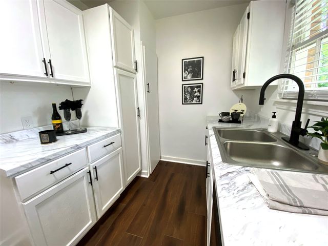 1928 Devonshire Drive, Garland, TX 75041