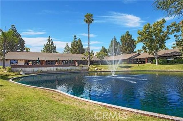 24001 Muirlands 352, Lake Forest (el Toro), CA 92630