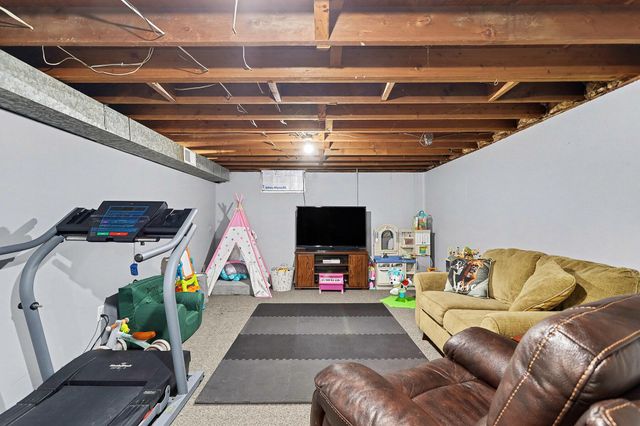 320 N Moorland Drive, Battle Creek, MI 49015