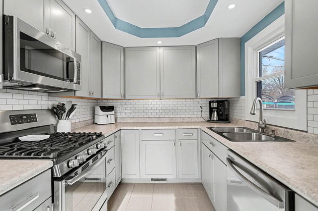 320 N Moorland Drive, Battle Creek, MI 49015