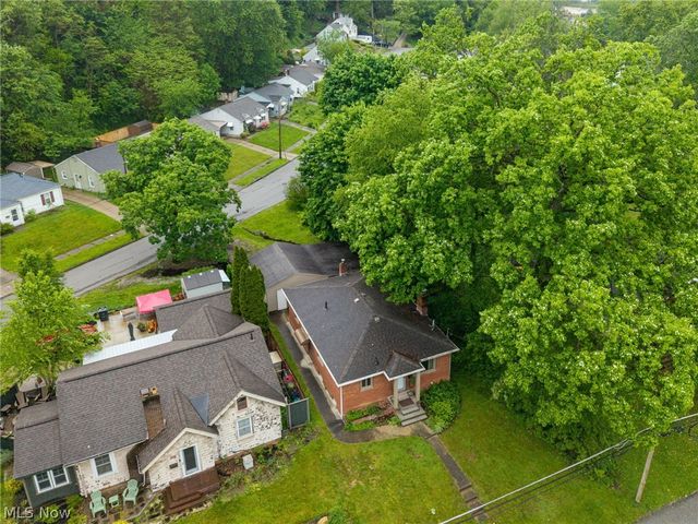 84 Pfeiffer Avenue, Akron, OH 44312