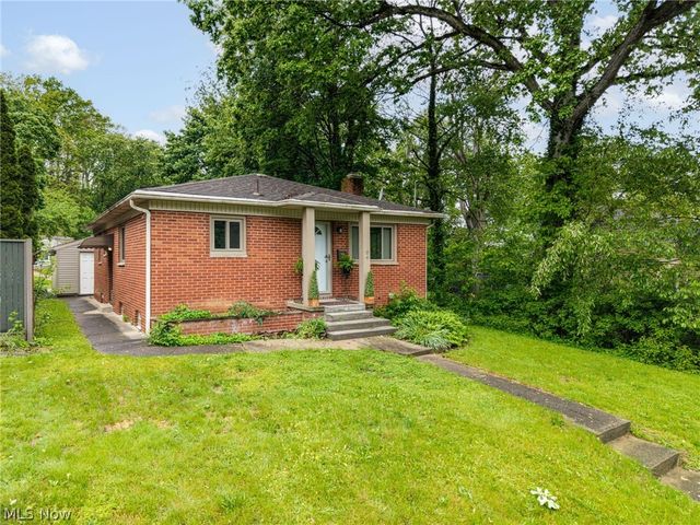 84 Pfeiffer Avenue, Akron, OH 44312