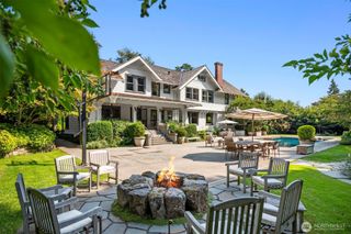 7735 Overlake Drive W, Medina, WA 98039