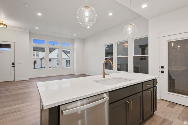 11416 S GLASS HILL DR, South Jordan, UT 84095