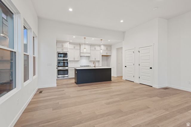 11416 S GLASS HILL DR, South Jordan, UT 84095