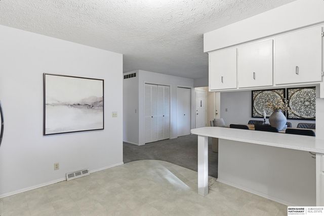 14213 Corby Street, Omaha, NE 68164