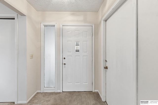 14213 Corby Street, Omaha, NE 68164