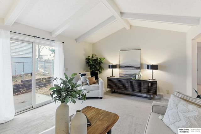 14213 Corby Street, Omaha, NE 68164