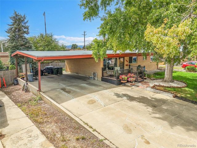 3360 Appleblossom Lane, Westminster, CO 80030