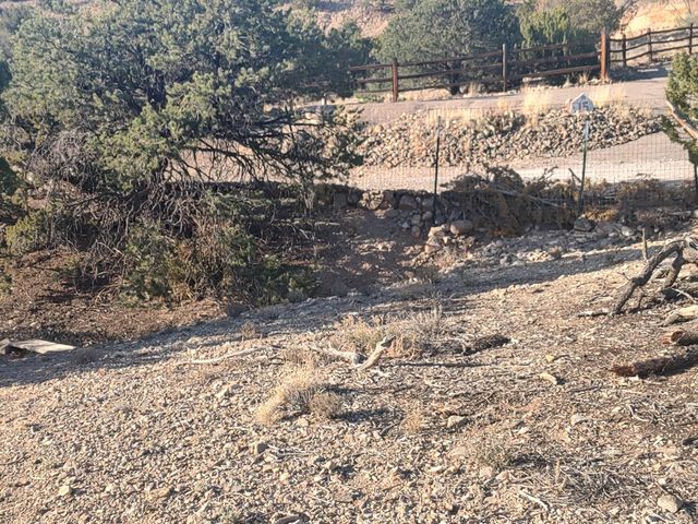 Las Brisas Loop, Placitas, NM 87043