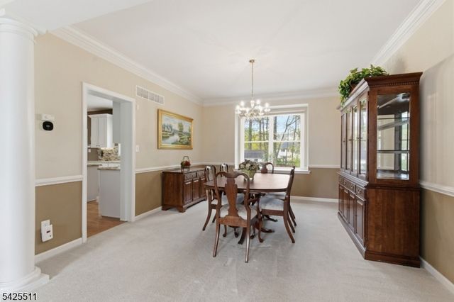 11 Wyckoff Dr, Union Twp., NJ 08867