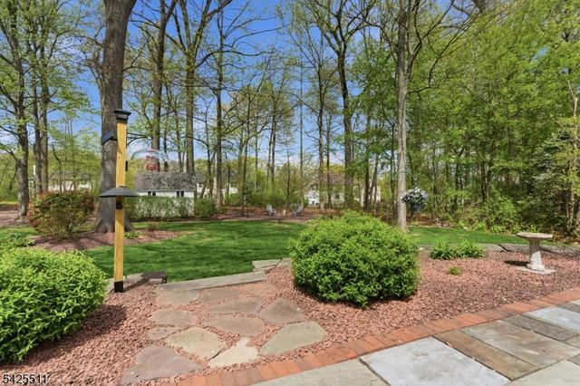 11 Wyckoff Dr, Union Twp., NJ 08867