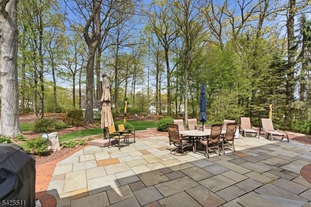 11 Wyckoff Dr, Union Twp., NJ 08867