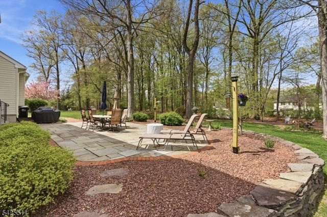 11 Wyckoff Dr, Union Twp., NJ 08867