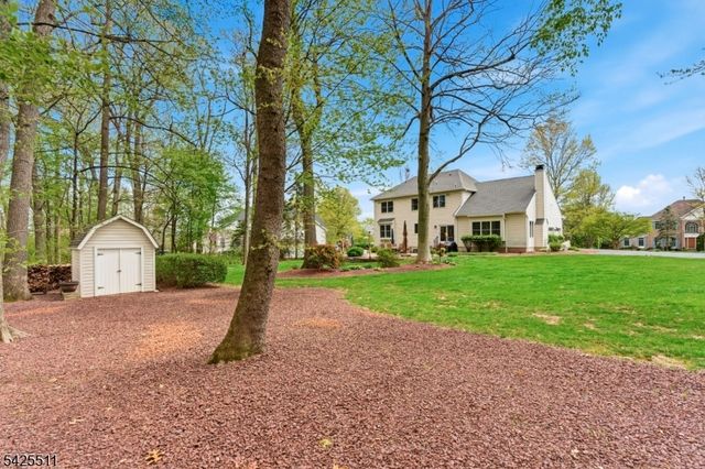 11 Wyckoff Dr, Union Twp., NJ 08867