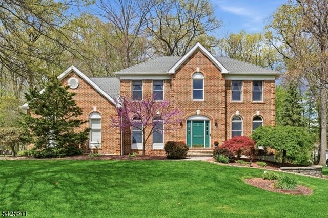 11 Wyckoff Dr, Union Twp., NJ 08867