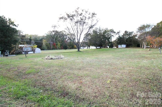 203 Ratchford Farm Road, Gastonia, NC 28056
