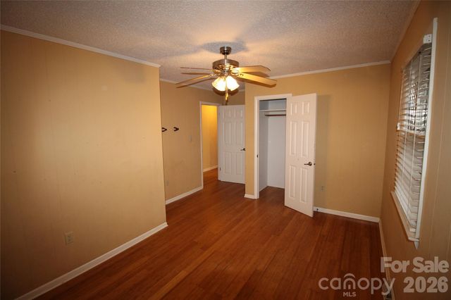 203 Ratchford Farm Road, Gastonia, NC 28056