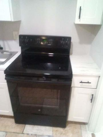 2113 River RD C, San Marcos, TX 78666