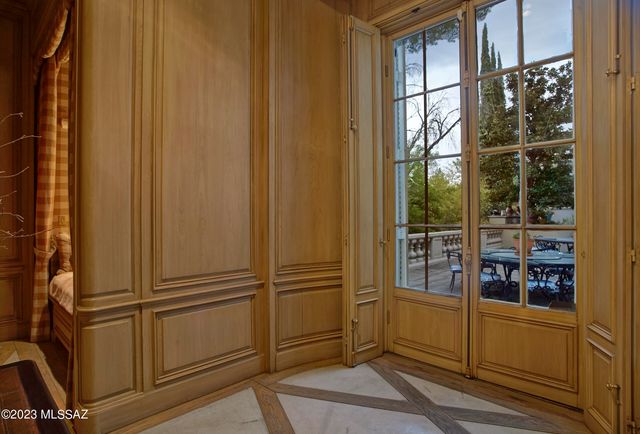 432 W Crawford Street, Nogales, AZ 85621