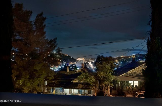 432 W Crawford Street, Nogales, AZ 85621