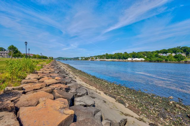 1 Front Street 113, New Haven, CT 06513