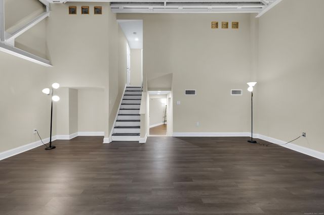 1 Front Street 113, New Haven, CT 06513