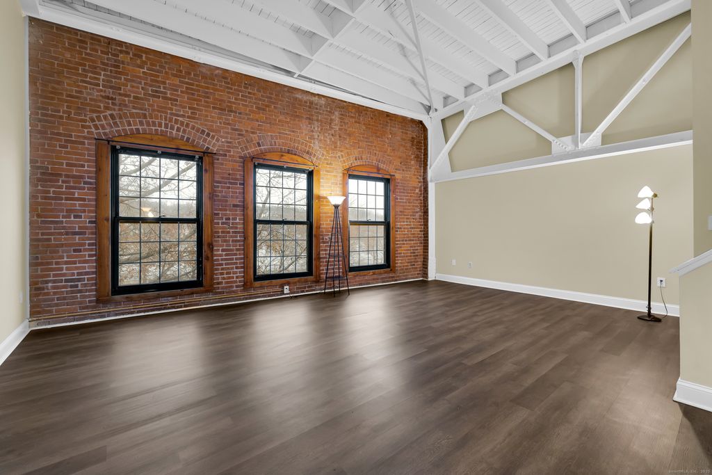 1 Front Street 113, New Haven, CT 06513