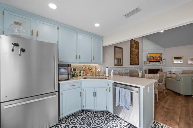 1000 D'olive Springs Drive D-2, Daphne, AL 36526