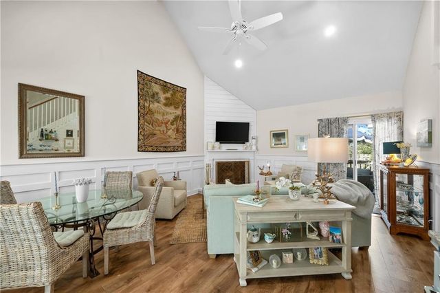 1000 D'olive Springs Drive D-2, Daphne, AL 36526