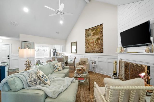 1000 D'olive Springs Drive D-2, Daphne, AL 36526