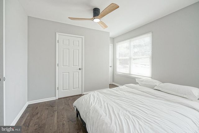 341 CLARKSON ST, Burlington, NJ 08016