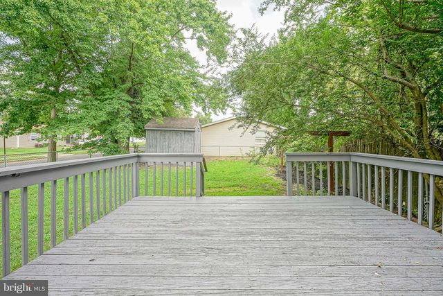 341 CLARKSON ST, Burlington, NJ 08016