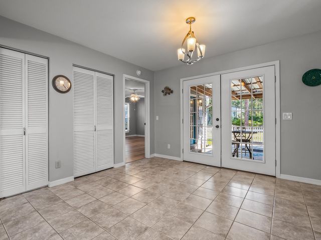 107 Infield, Carrabelle, FL 32322