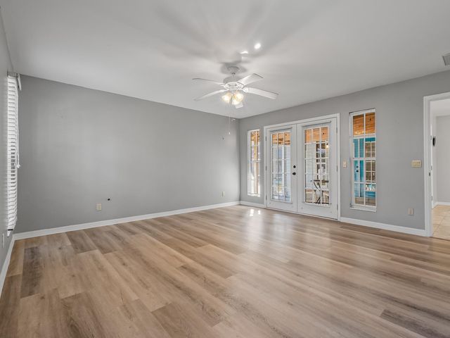 107 Infield, Carrabelle, FL 32322