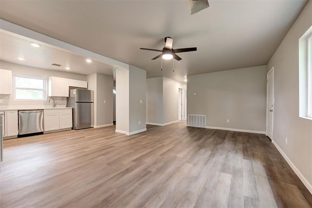 8500 152nd Avenue, Noble, OK 73068