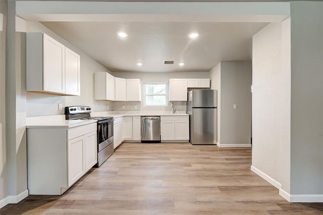 8500 152nd Avenue, Noble, OK 73068
