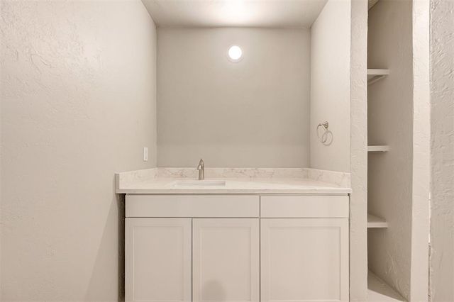 8500 152nd Avenue, Noble, OK 73068