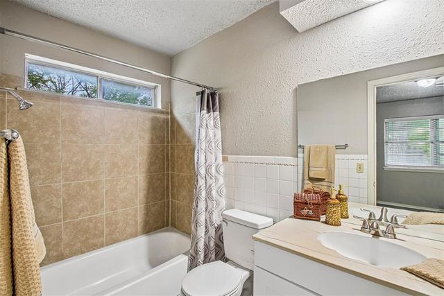 744 NW 111th Street, Oklahoma City, OK 73114