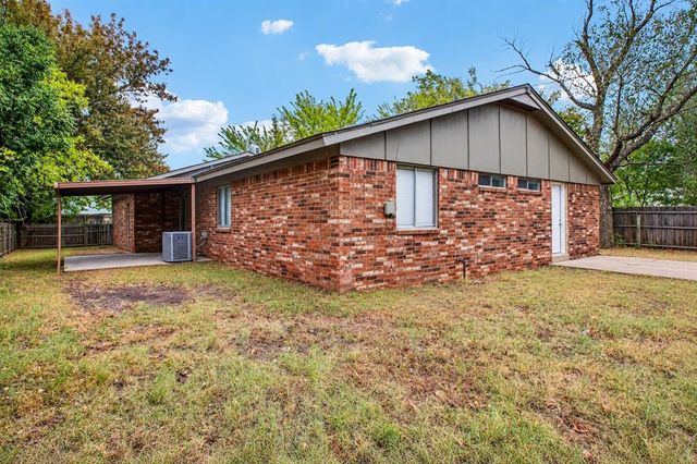 744 NW 111th Street, Oklahoma City, OK 73114