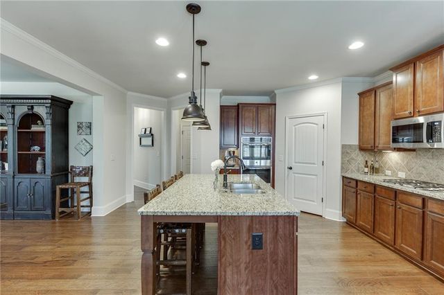 6668 Trail Side Drive, Flowery Branch, GA 30542