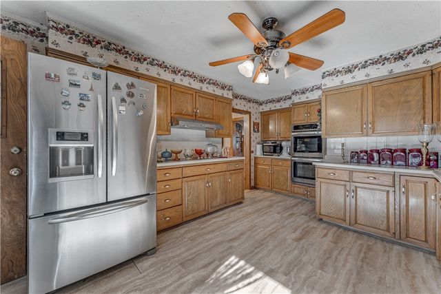 13763 Firehouse Lane, Hiwasse, AR 72739