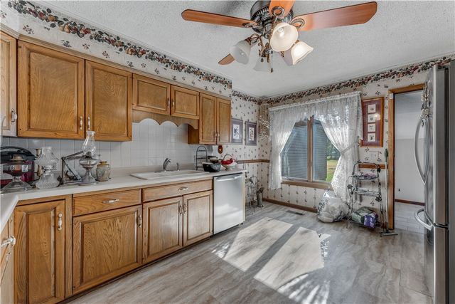 13763 Firehouse Lane, Hiwasse, AR 72739