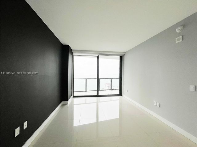 460 NE 28th St 1407, Miami, FL 33137