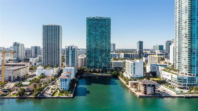 460 NE 28th St 1407, Miami, FL 33137