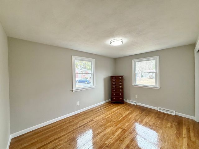 105 Duncan Rd, Stoughton, MA 02072